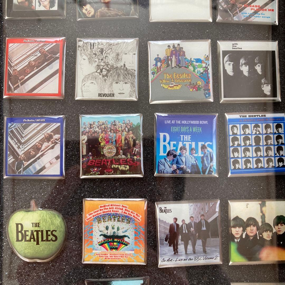 ビートルズ　ピンバッジ（前・中後期）全20種フルコンプセット　フレーム付　新品