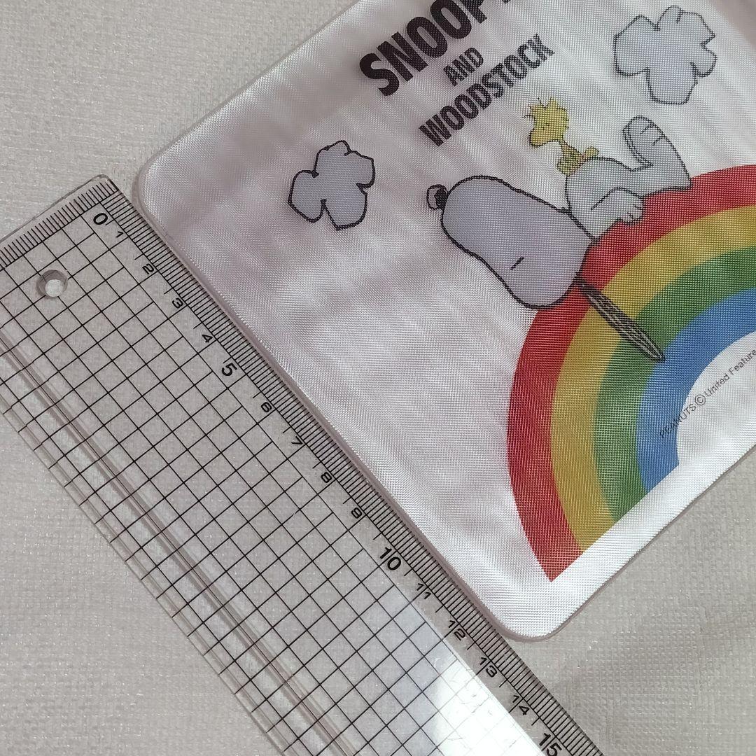 激レア　希少　スヌーピー　クリアケース　収納　レトロ　虹