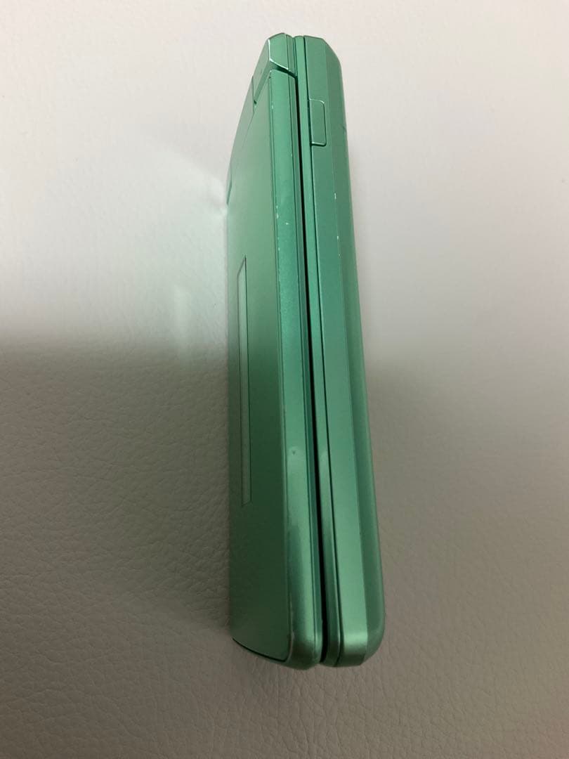 AQUOS ケータイ3 806SH 携帯本体 ガラケー 4G S