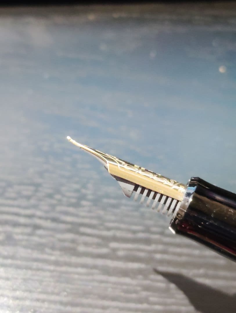 筆記具 pilot 743 wa