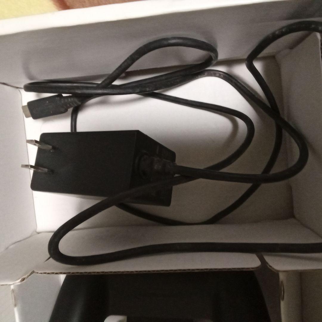 Nintendo Switch 本体 赤/青 充電器付き　スイッチ旧型