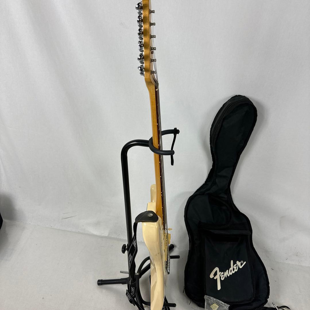 ⭐︎FENDER フェンダーメキシコSTRATCASTER 詳細不明