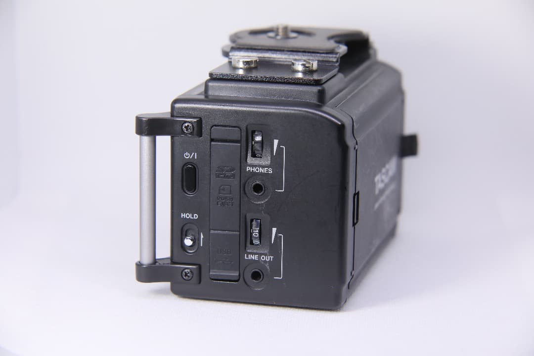 TASCAM DR-60D リニアPCMレコーダー