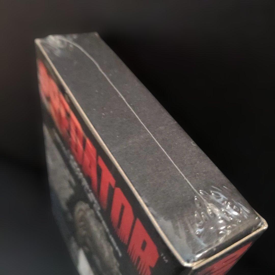 プレデター　ボトルオープナー　PREDATOR BOTTLE OPENER