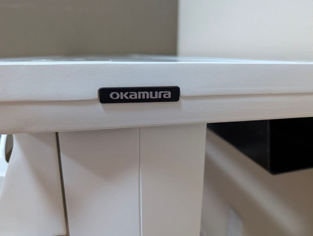 【suoneさま】美品 定価21万 オカムラ クルーズ 昇降デスク