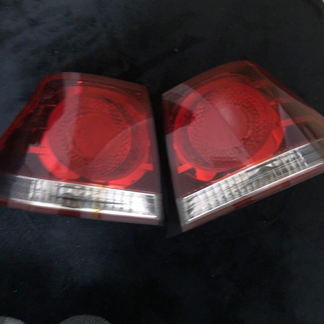 18クラウンアスリートLEDテールランプ 赤 2点セット