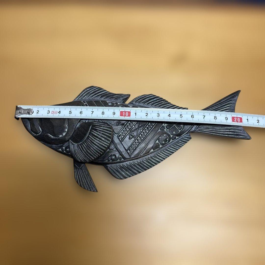 阿部紀男「魚」アイヌ文様パネル張り