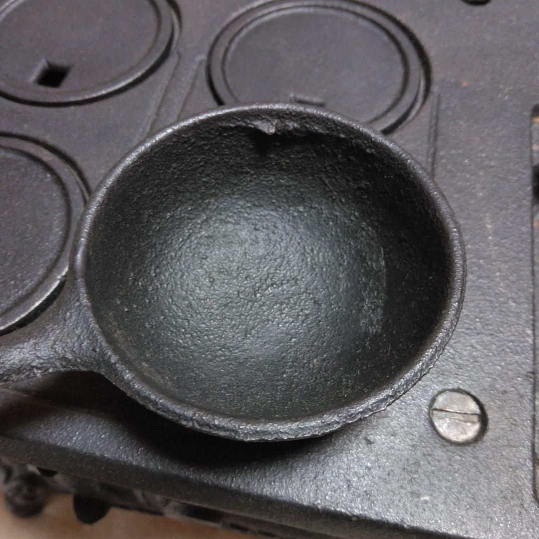 ヴィンテージCRECENTミニチュア鋳鉄製ストーブ·アンティークキッチン·レア