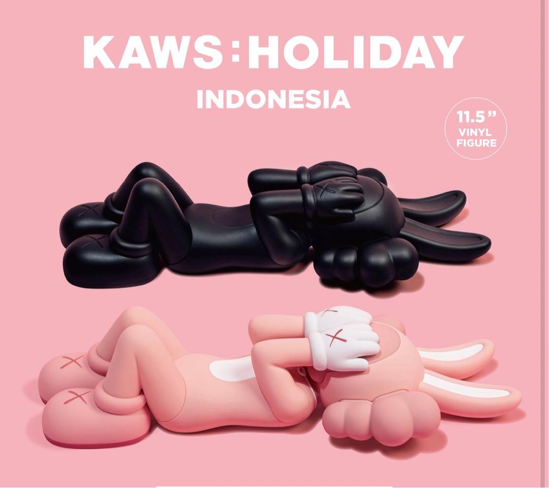 【レア】未開封 KAWS カウズ HOLIDAY 2体セット