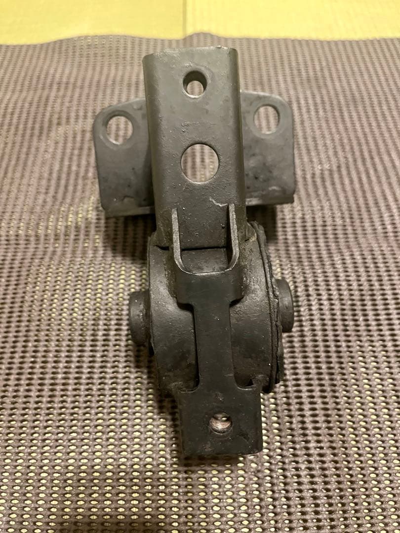 MR-S　テクノプロスピリッツ　強化エンジンマウント 3000km中古