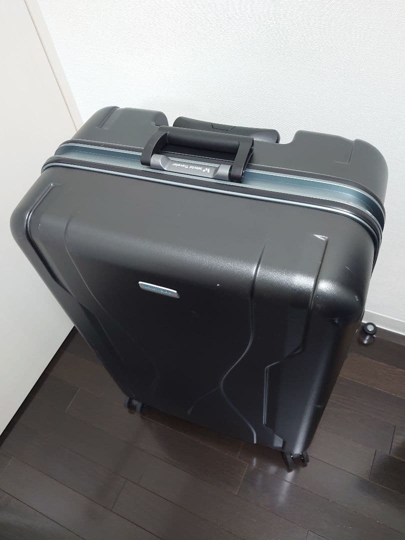 World Traveler 大型スーツケース グレー