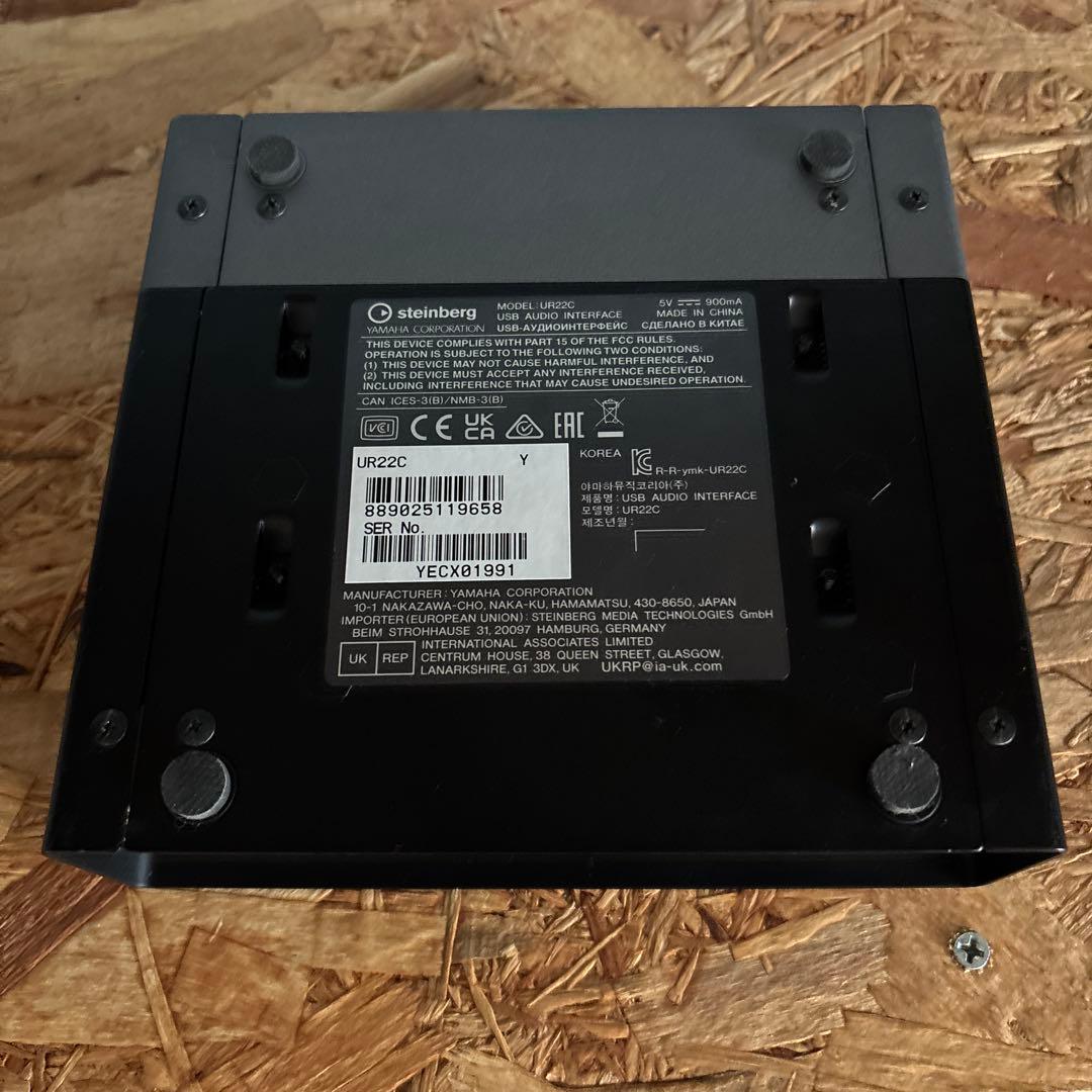 Steinberg UR22C USBオーディオインターフェース　本体