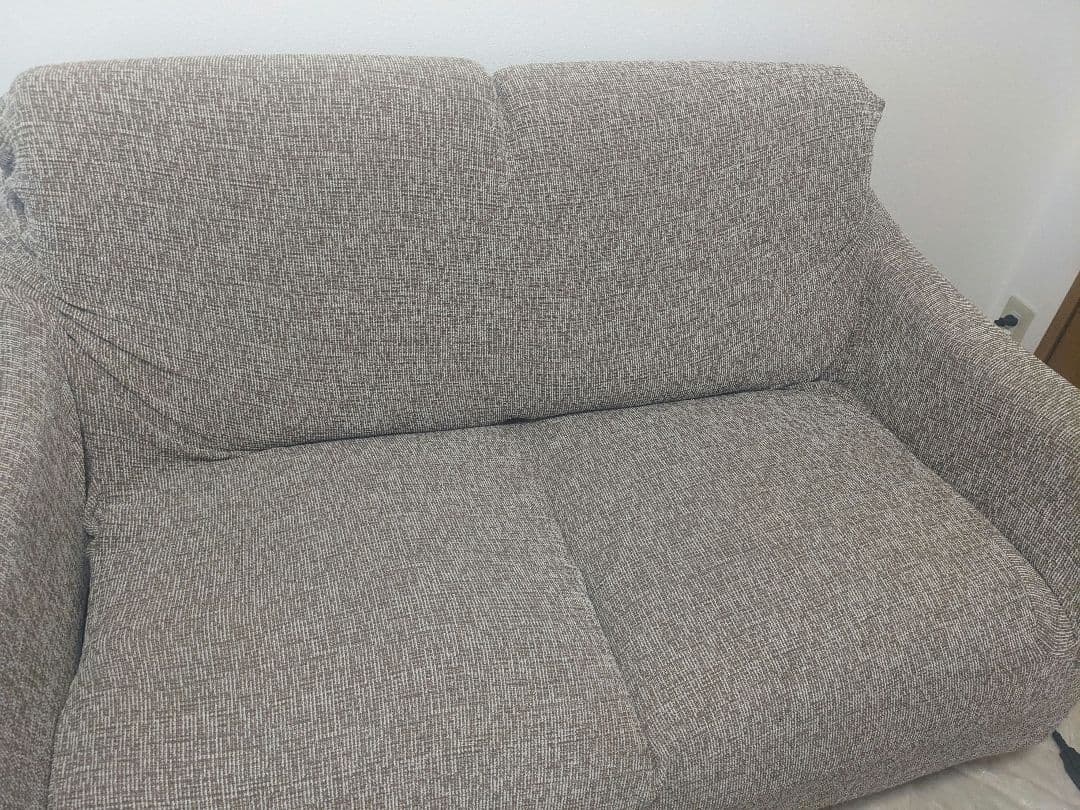 【ビオフェルミンさん専用】ニトリ　グレー 2人掛け　ソファ クッション付き