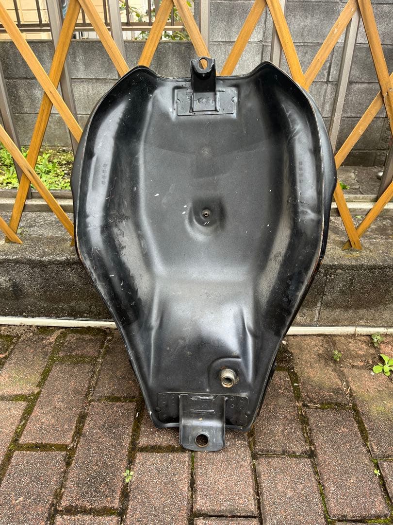 vtz250 タンク　ゆきむら