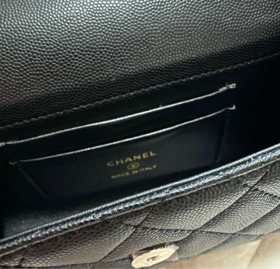 CHANEL シャネル　ノベルティ　チェーンショルダーバッグ　キャビアスキン