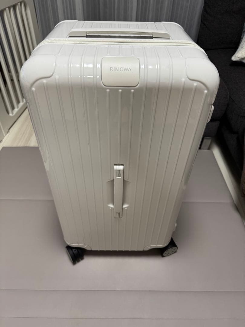 RIMOWA Essential Trunk キャリーケース
