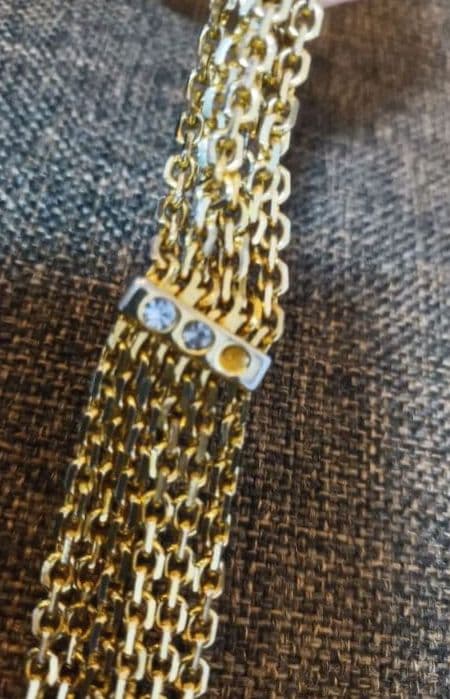 CHANEL ブラック ショルダーバッグ タッセル付き