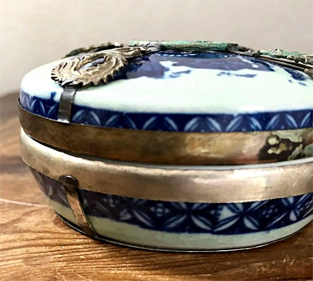 中国美術 時代 香合 銅金具 龍球遊鳳凰彫刻 染付 人物 松鶴紋 蓋物