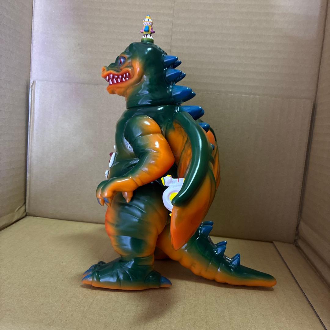 kaminaritoy 遊園地怪獣　ソフビ