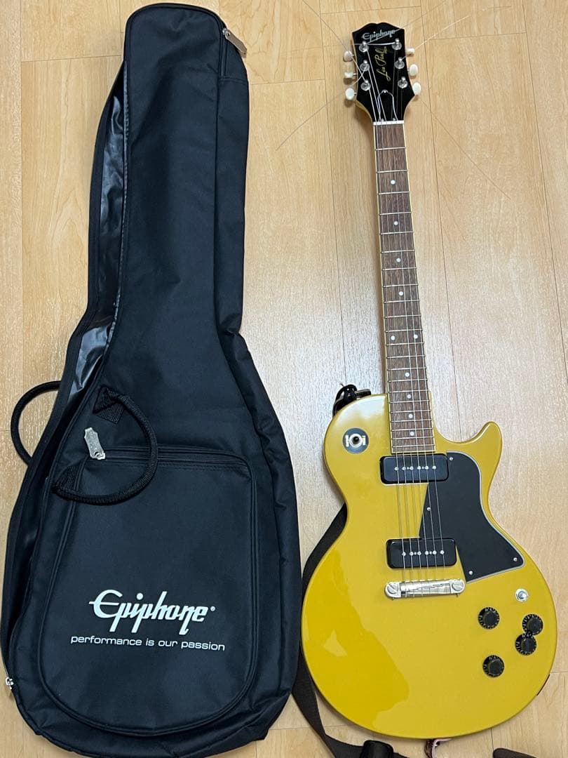 Epiphone Les Paul Special イエロー ギグバッグ付き