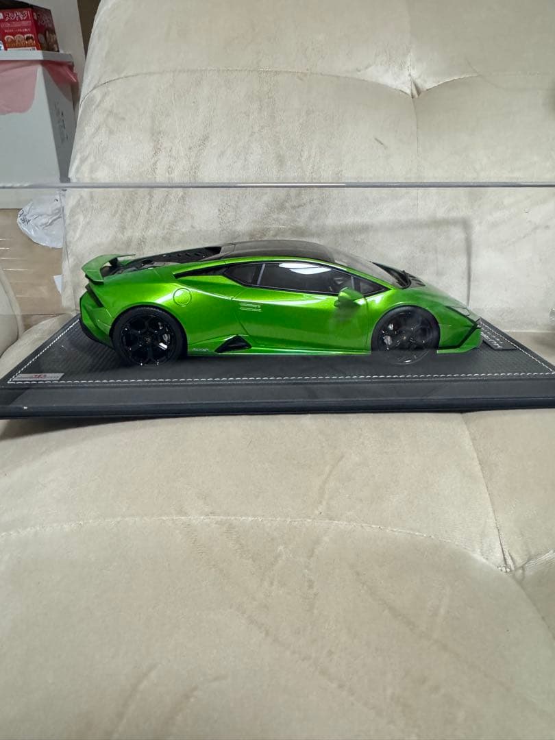 1/18 ミニカー　MRコレクション　ランボルギーニ　ウラカン　テクニカ　極美品