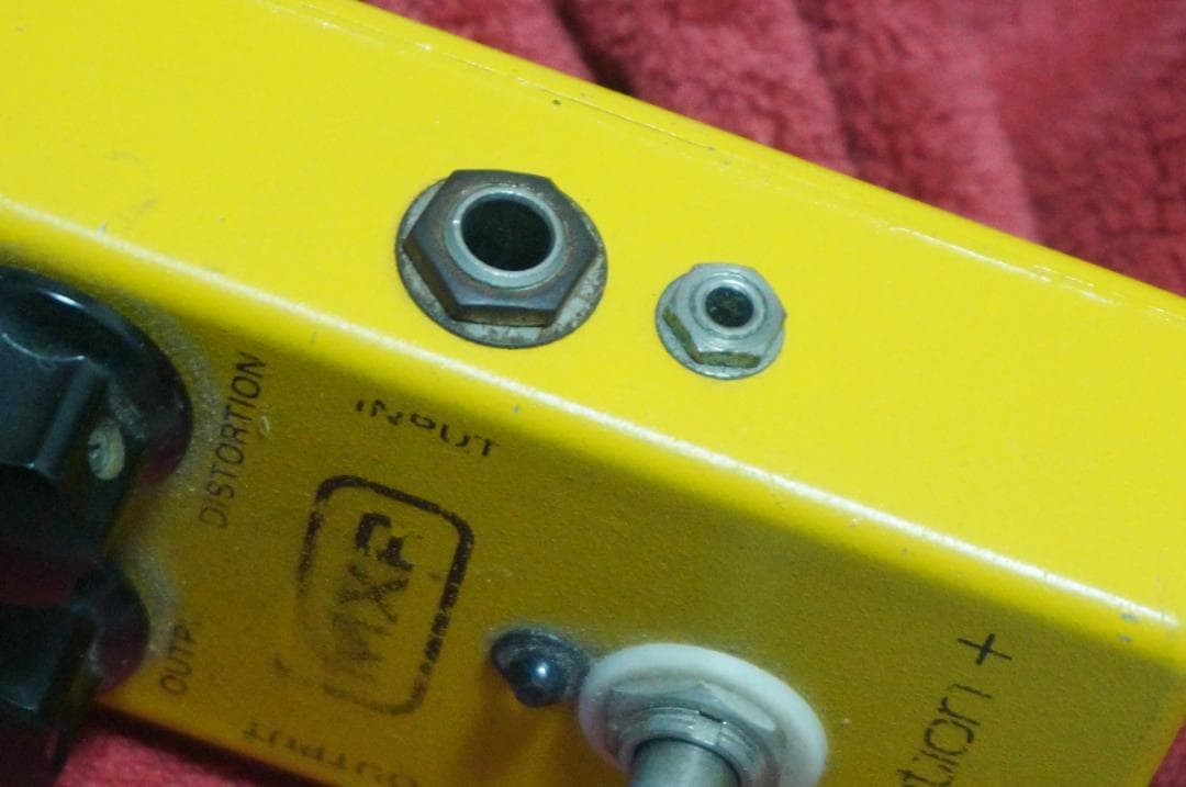 MXR Distortion＋ 1987年製　改造？　LED白