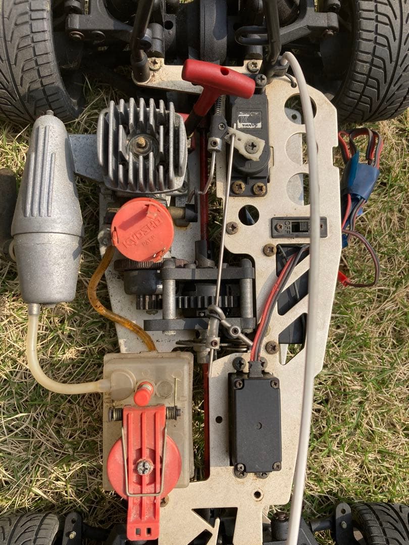 ラジコン　エンジンカー　RC