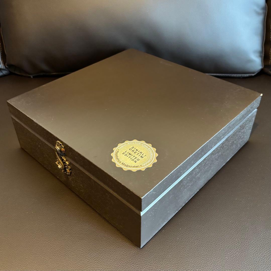 Paşabahçe(パシャバチェ) 装飾皿 24金レリーフ 限定品