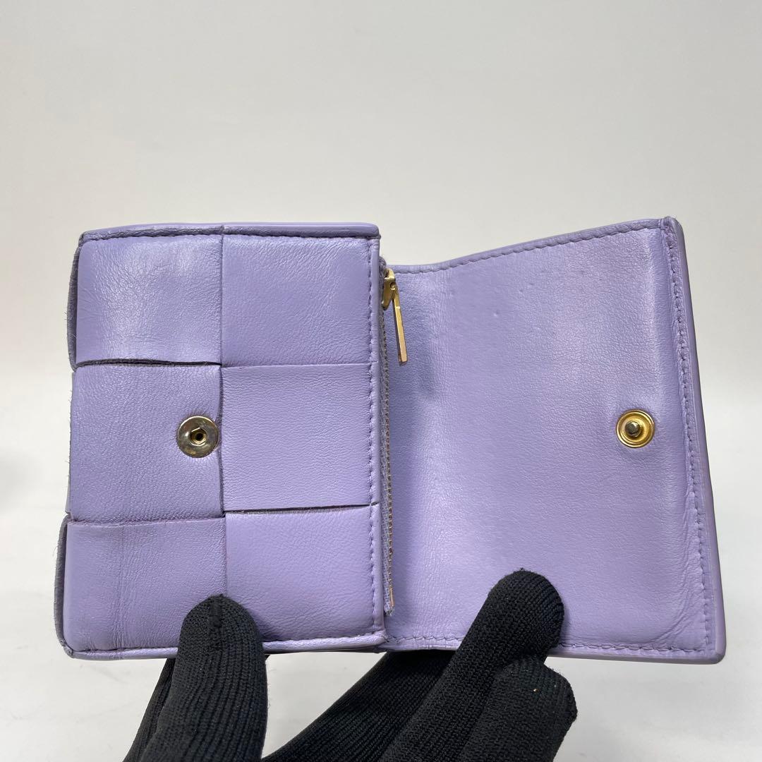 2978 ボッテガヴェネタ 三つ折り財布 カセット マキシ パープル レザー