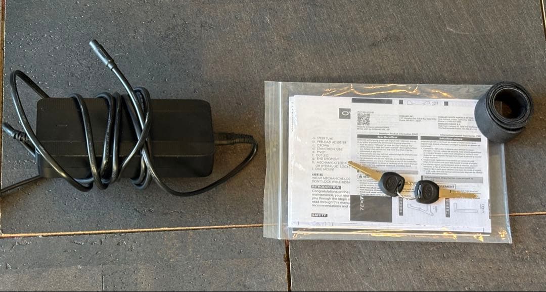 MATE CITY 走行距離12.5Km 電動アシスト自転車 ブラック