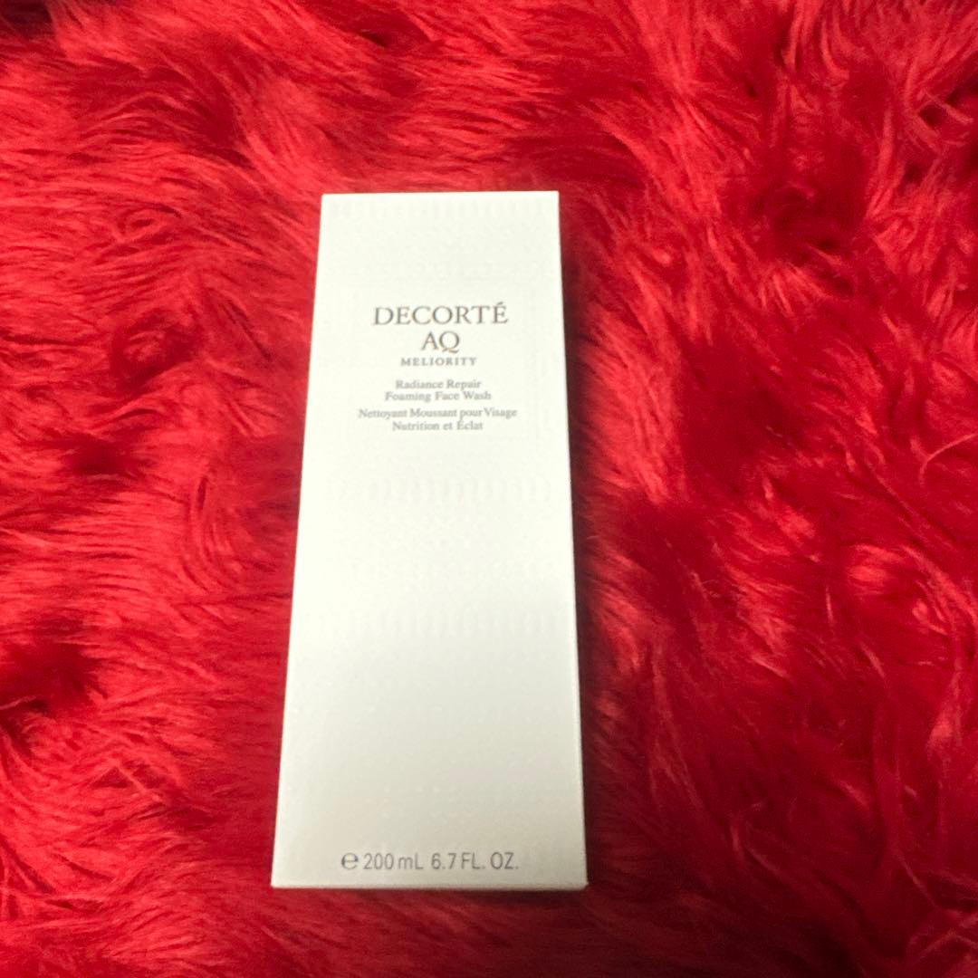 DECORTE AQ ミリオリティ リペアフォーミング ウォッシュn 200ml