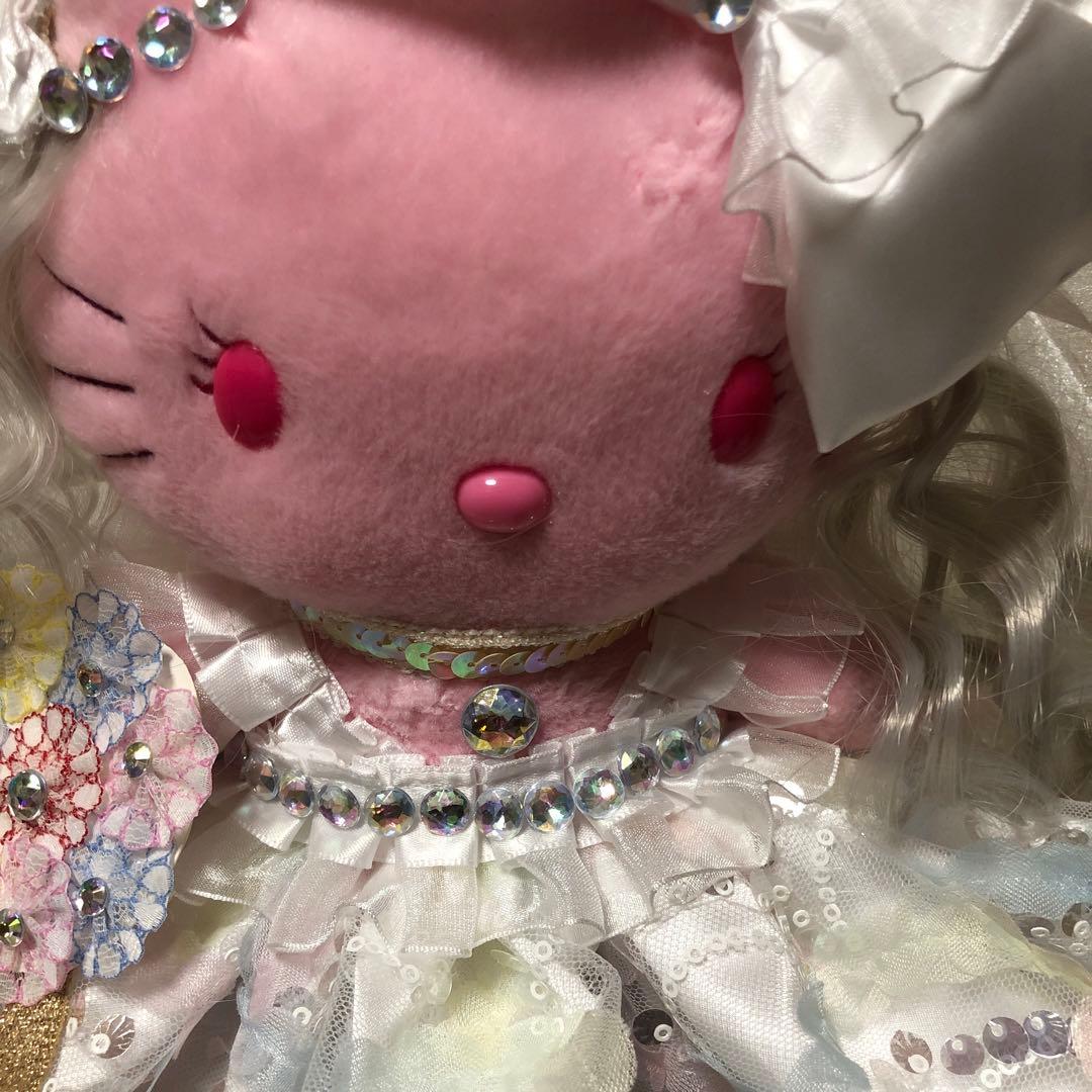 Hello kitty 美しいオリジナルのウェディングドレス