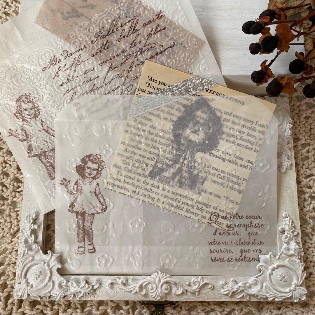 グラシン封筒♡キュートな女の子♡アンティークスタンプ♡エンボス加工