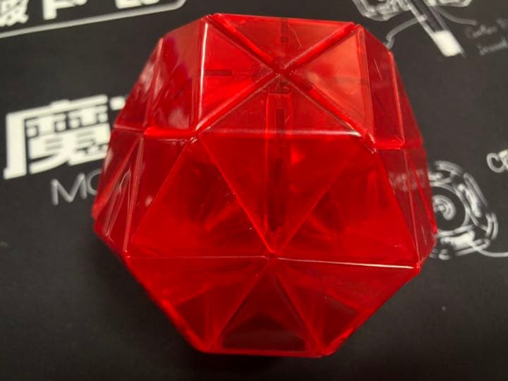 DaYan Gem 1 透明な赤　ルービックキューブ