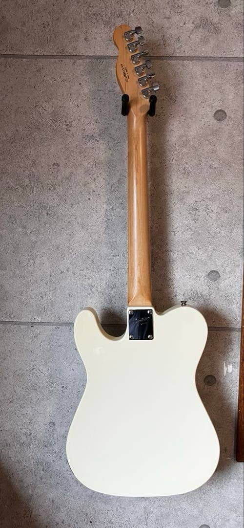 SQUIER Affinity White テレキャスター