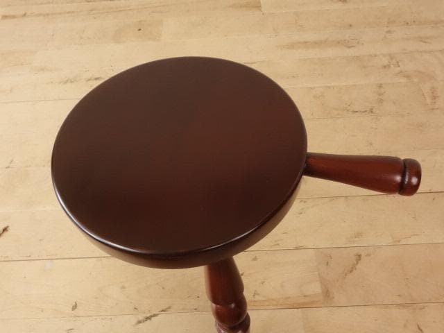 飛騨産業　ミルクスツール　再塗装済　USED