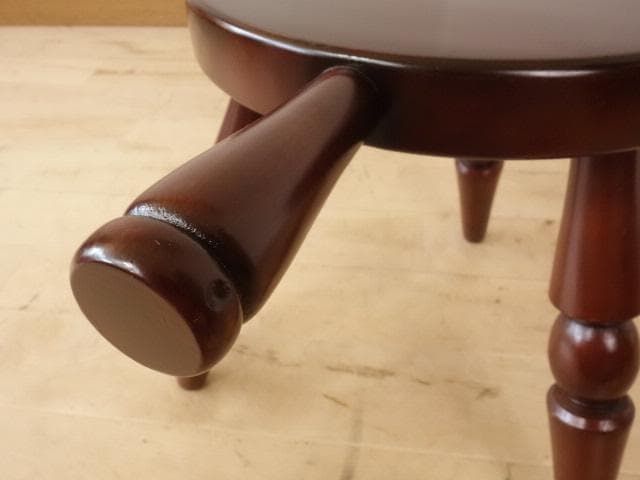 飛騨産業　ミルクスツール　再塗装済　USED