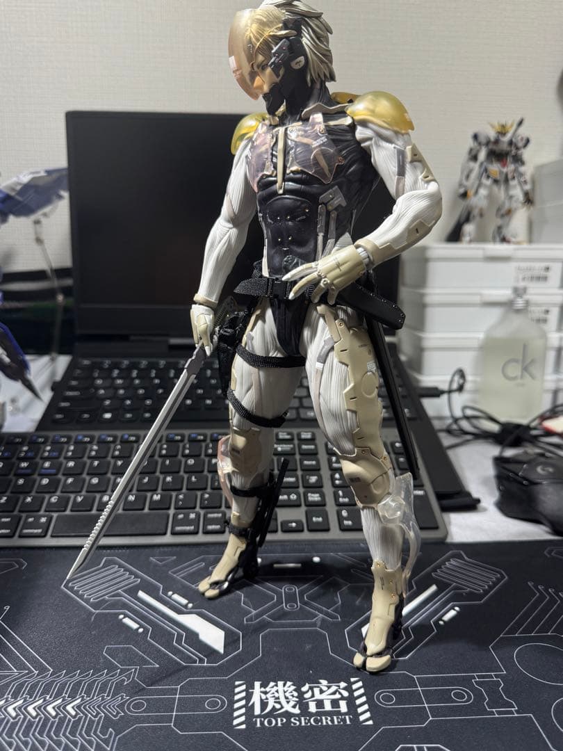 メディコムトイ メタルギアソリッド4 雷電