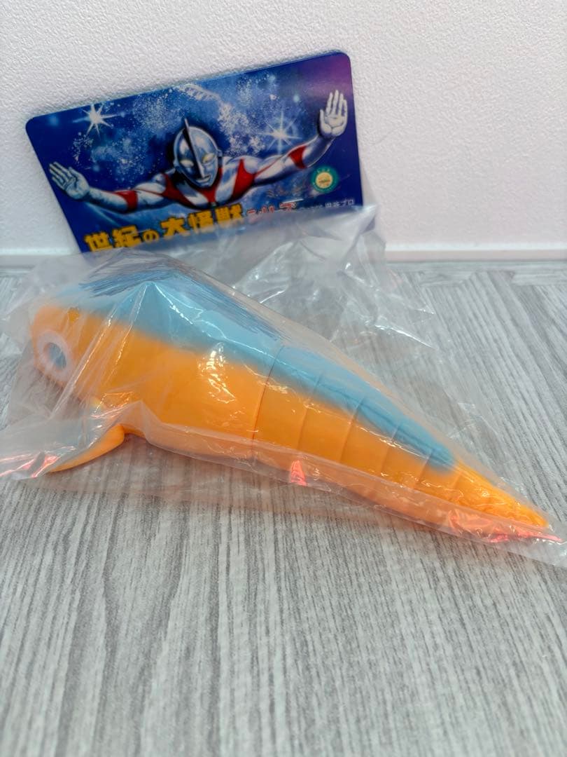 マーミット　ガヴァドンA ソフビ