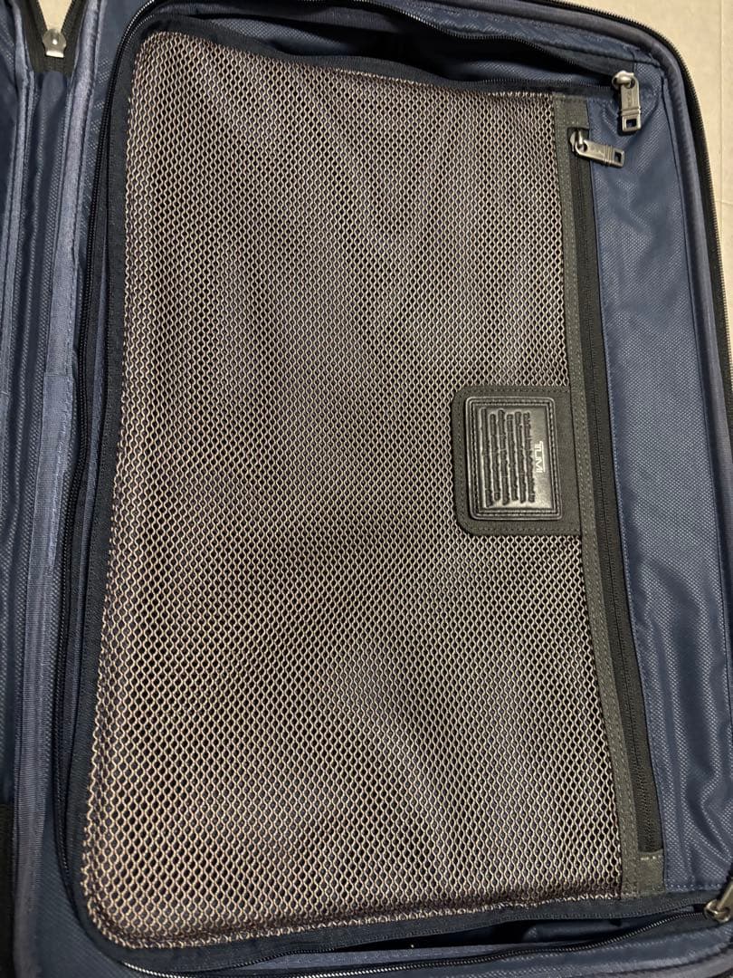 TUMI キャリーケース グレー