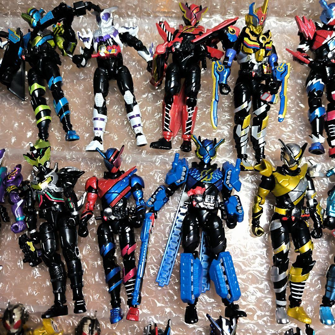 仮面ライダービルド 装動 創動 42体＋オーズ1、ミニチュアフィギュア、ソフビ