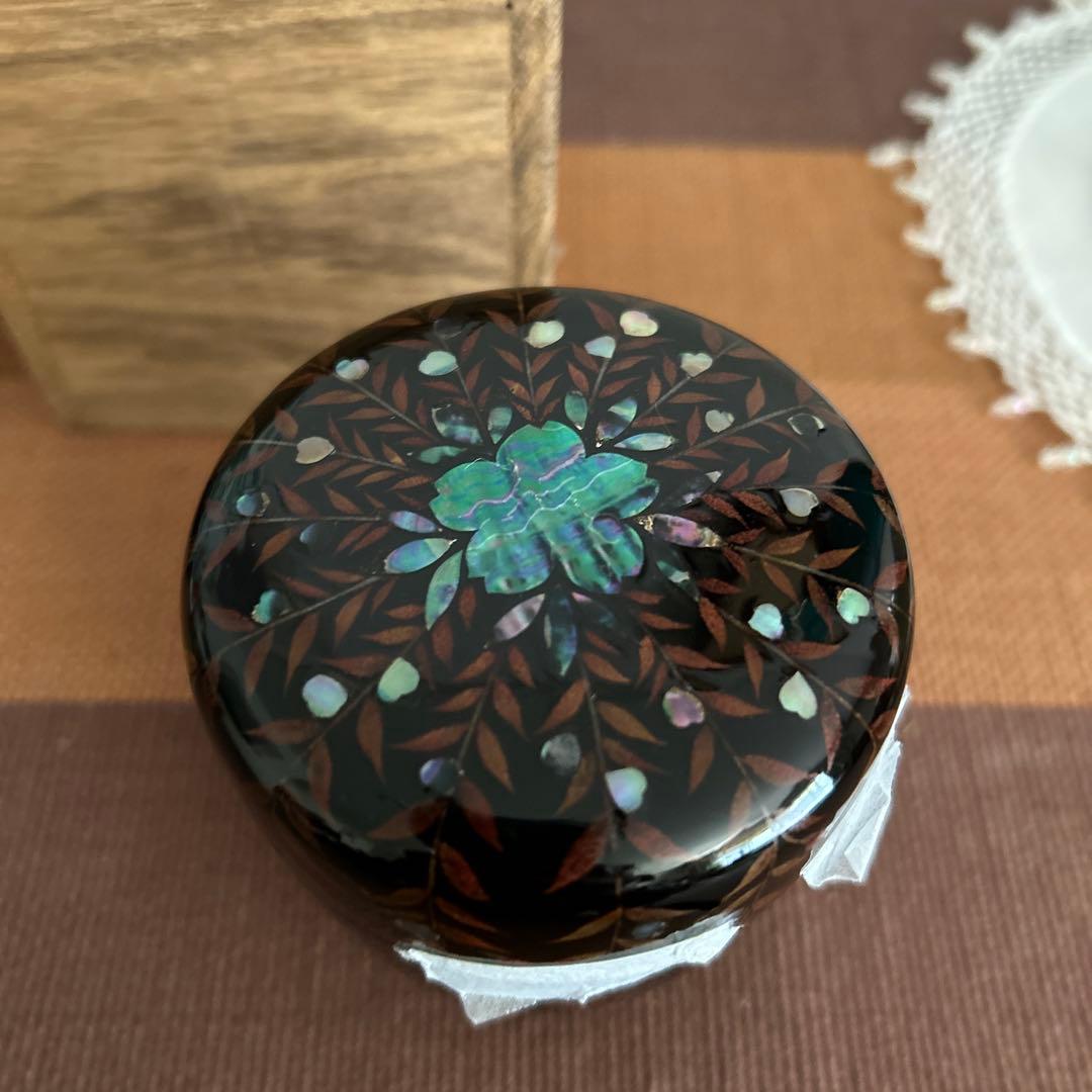 棗入れ 桜柄 螺鈿入り