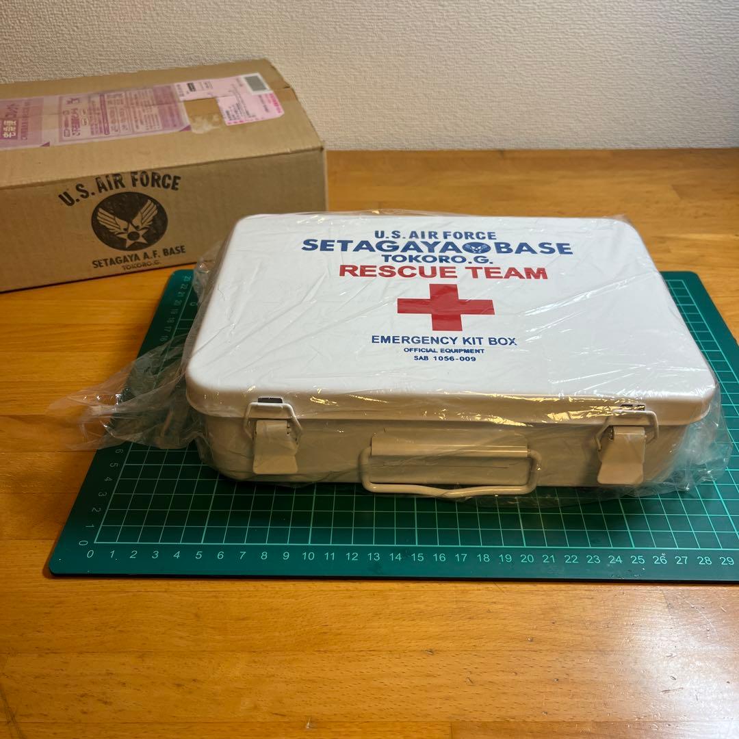 世田谷ベース正式装備品　レスキューチームエマージェンシーキットボックス