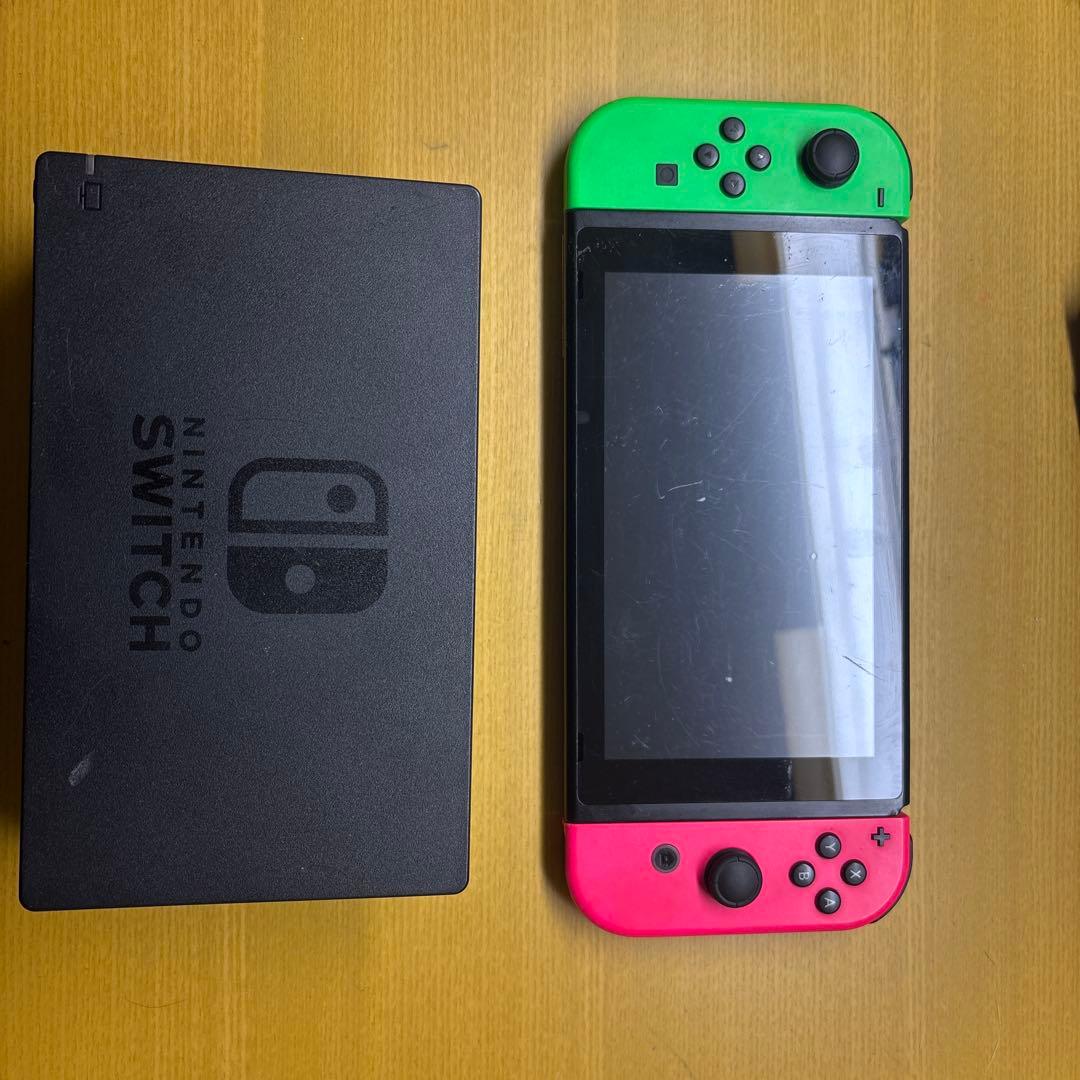 ?*?様 Nintendo Switch 本体 グリーン/ピンク
