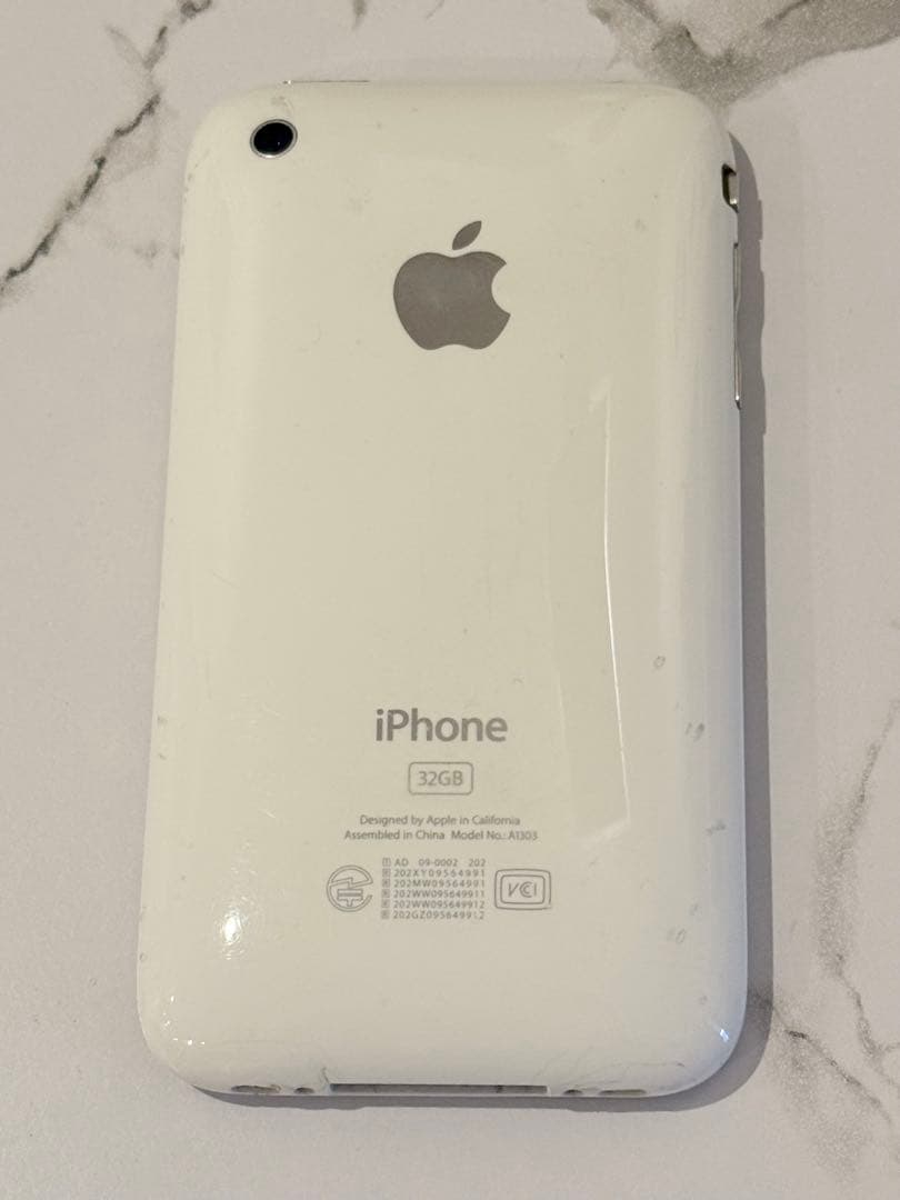 Apple iPhone 3GS 32GB ホワイト