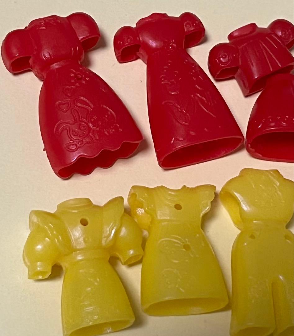 グリコおまけ　パピーちゃん洋服と小物