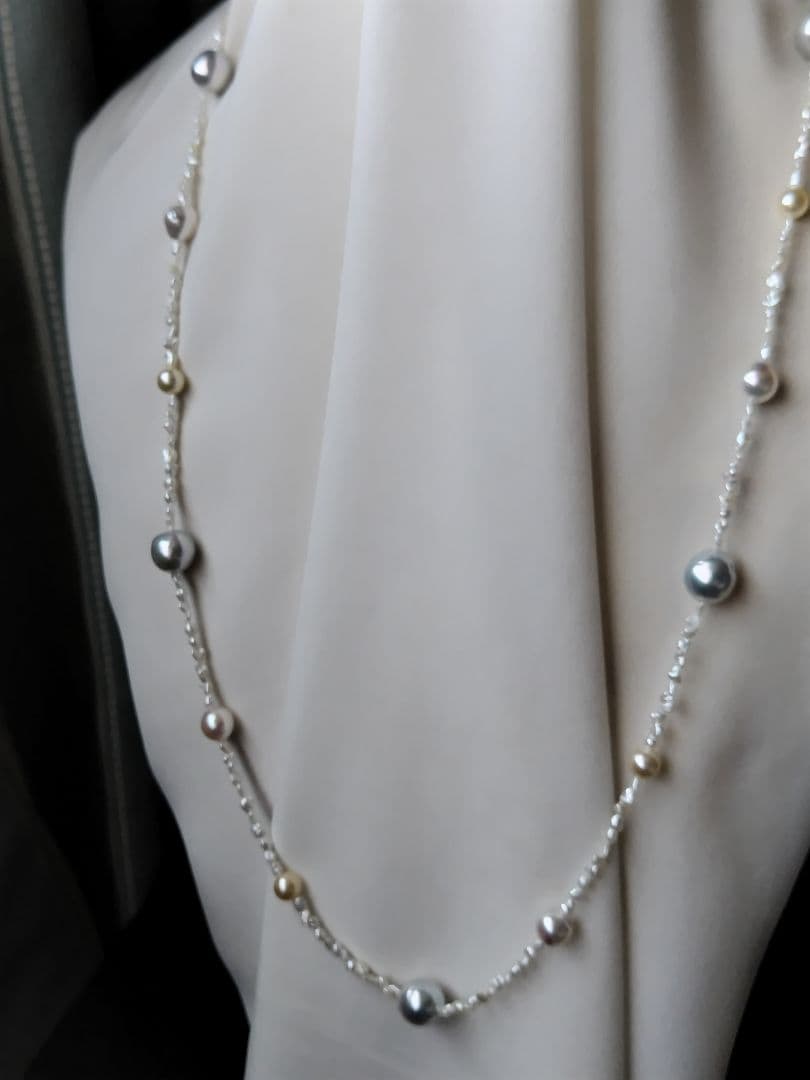 各サイズの、アコヤ真珠、あこや芥子パールの、セミロングネックレス