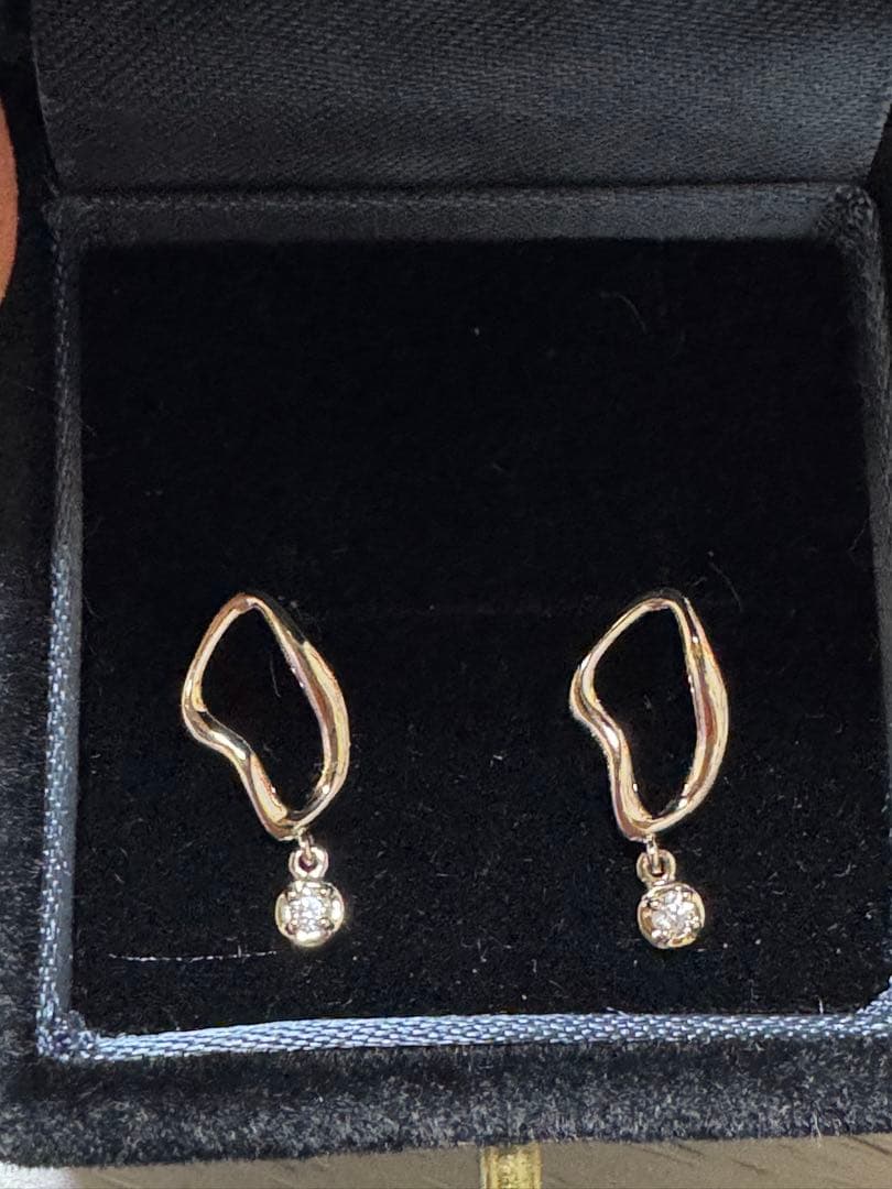 eteビジュー ピアス