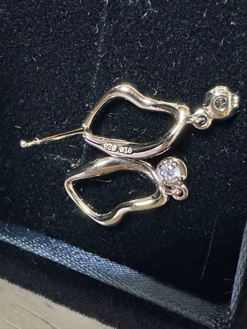 eteビジュー ピアス