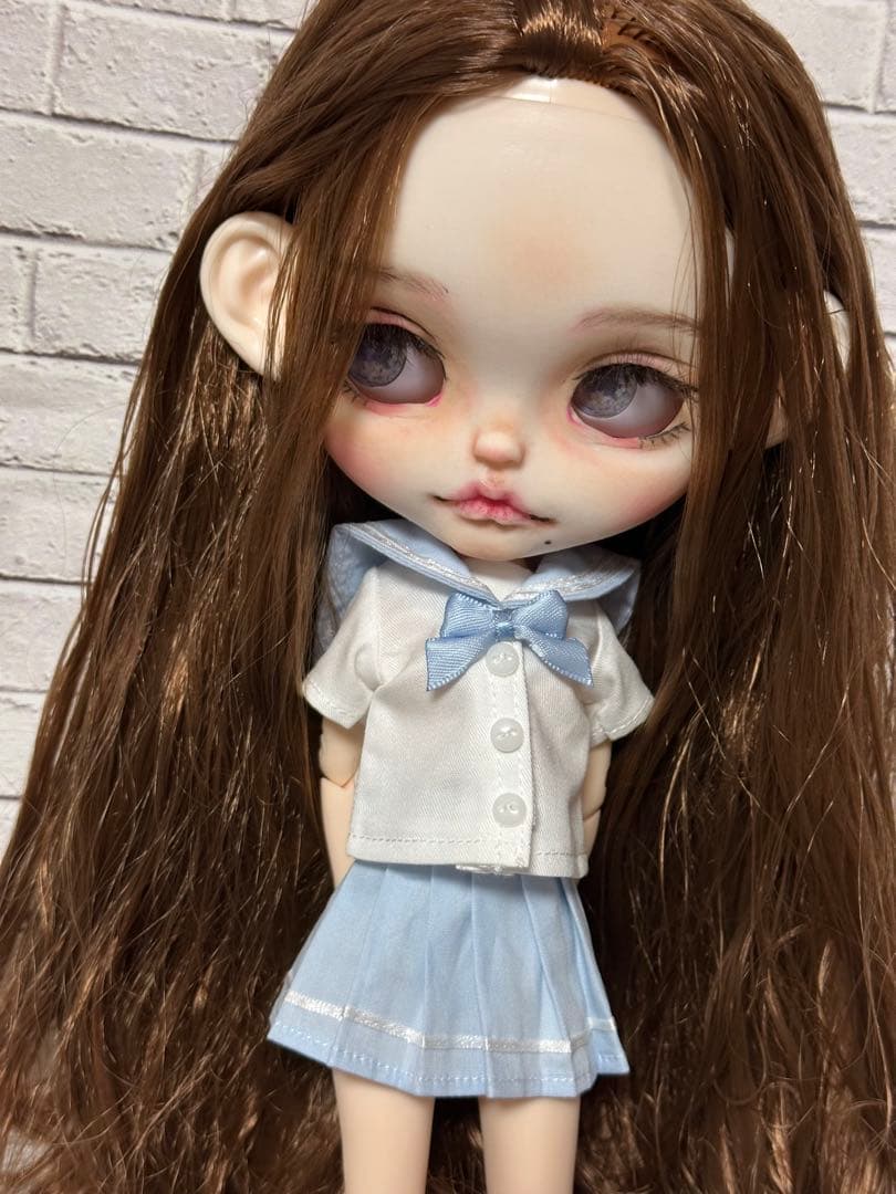 アイシードール本体　女の子　アウトフィット付き